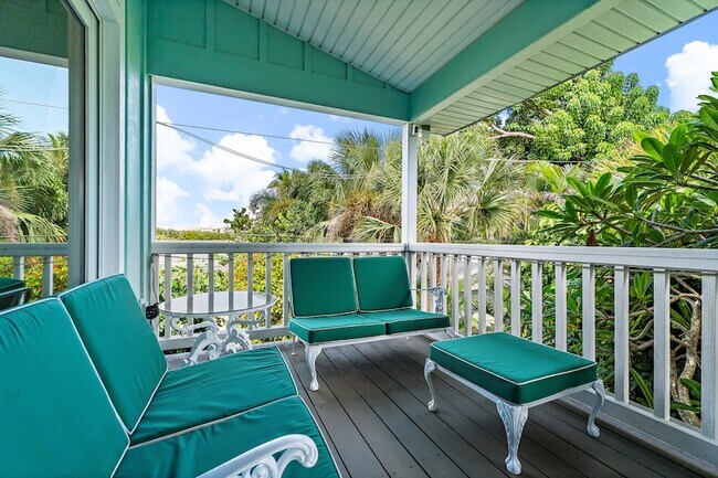 Building Photo - 3463 Canal Ct