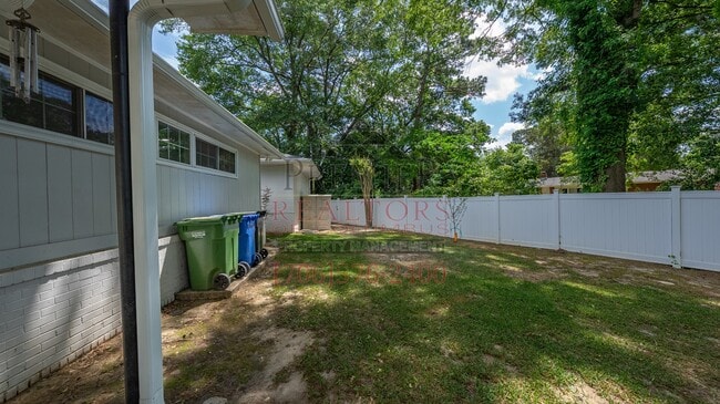 Building Photo - 1219 Dunbar Ct