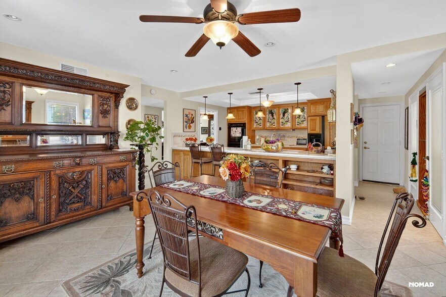 Building Photo - 10317 Oak Ranch Ln