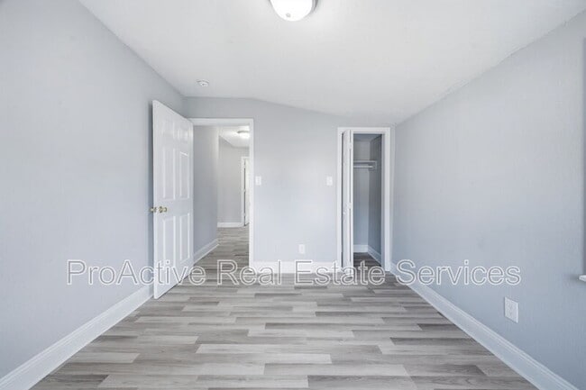 Building Photo - 1401 Portsmouth Blvd