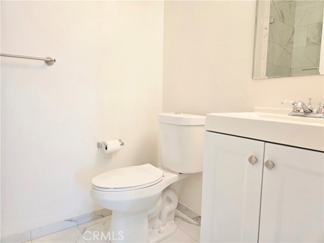 Building Photo - 25 S 15th Pl