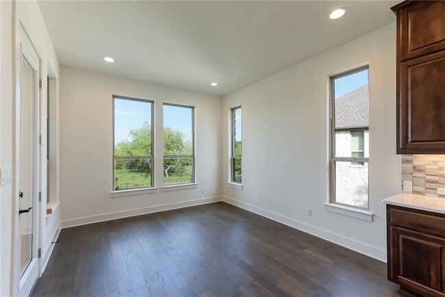 Building Photo - 262 Cistern Wy