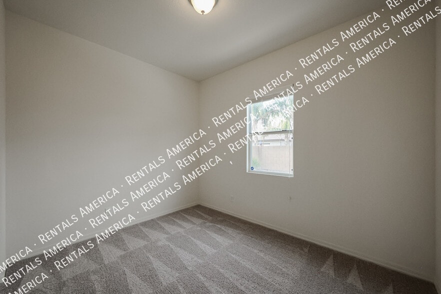 Building Photo - 22366 E Sentiero Dr