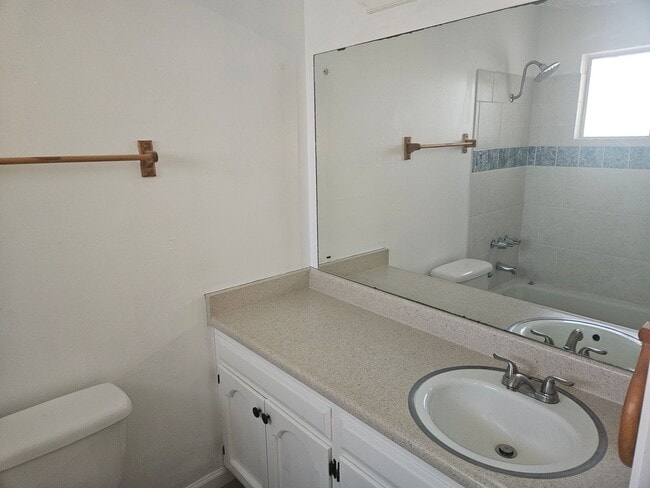 Building Photo - 6823 Grass Valley Dr