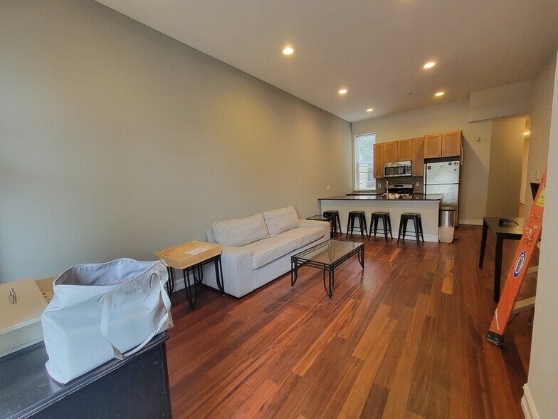 Building Photo - 1504 N 18th St