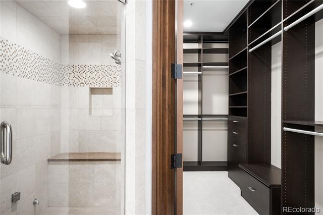 Building Photo - 1665 Central St