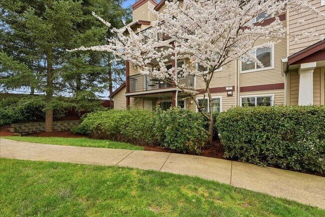 Building Photo - $1,995 • Modern 2BR Condo in Tanasbourne – Garage Included!