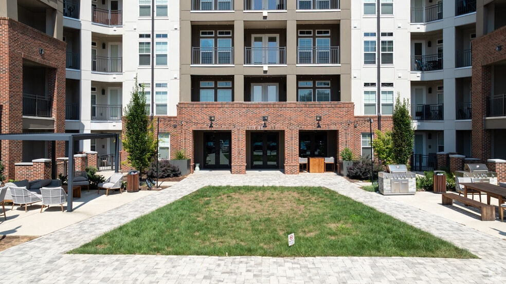 Primary Photo - StationTwo22 Apartments
