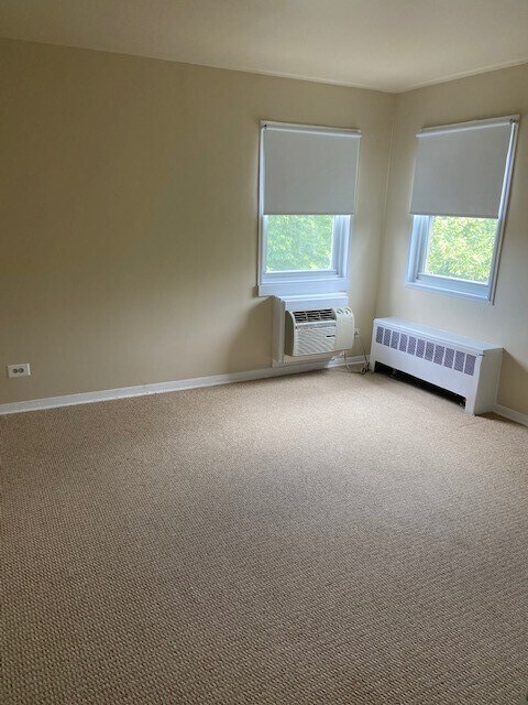 Building Photo - 4921 Crain St