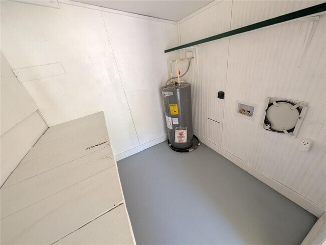 Building Photo - 11513 Valencia Dr