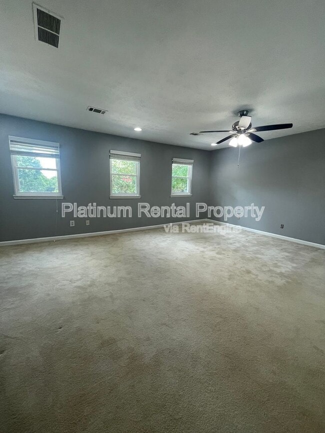 Building Photo - 3757 Peachtree Corners Cir