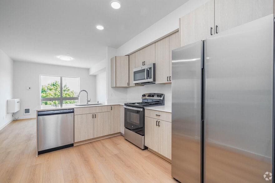 Primary Photo - Colby Heights