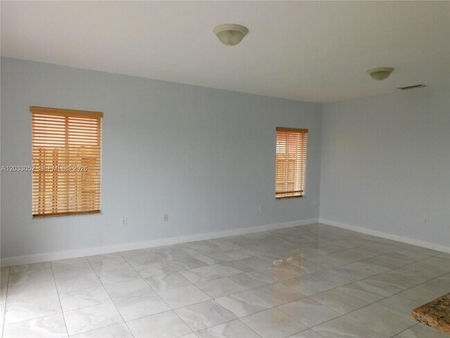 Building Photo - 15002 SW 161st Pl