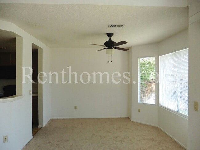 Building Photo - 10669 Glendover Ln