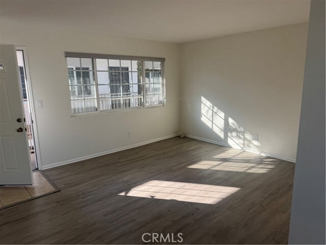 Building Photo - 625 Amapola Ave