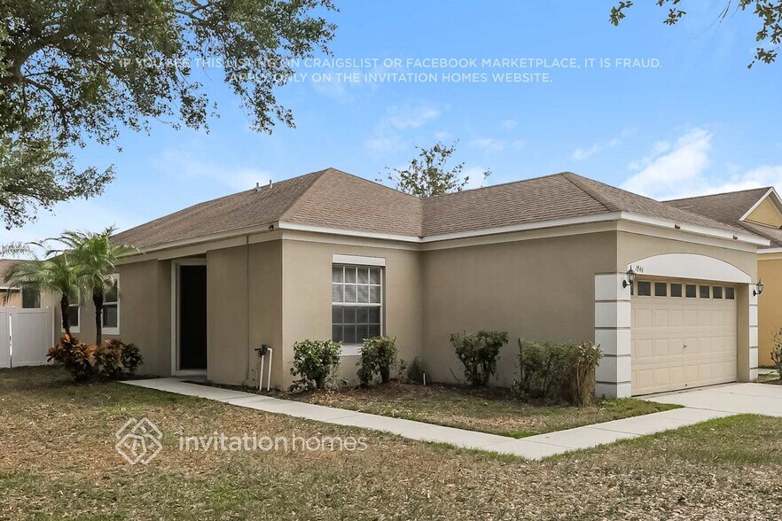 Building Photo - 1846 Atlantic Dr