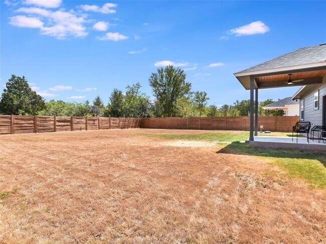 Building Photo - 114 Keomuku