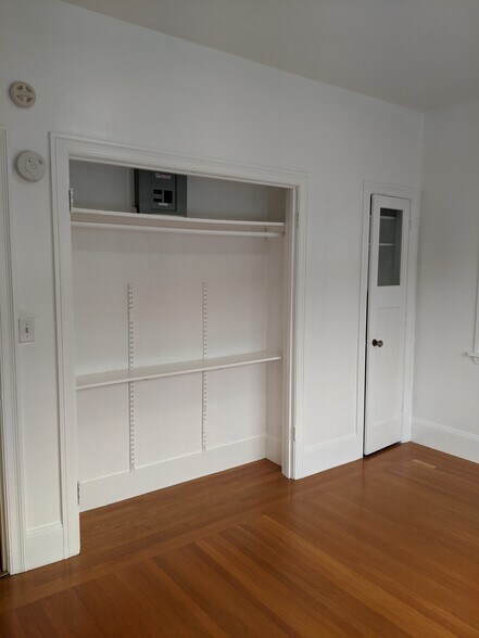 Building Photo - 1538 Arch St