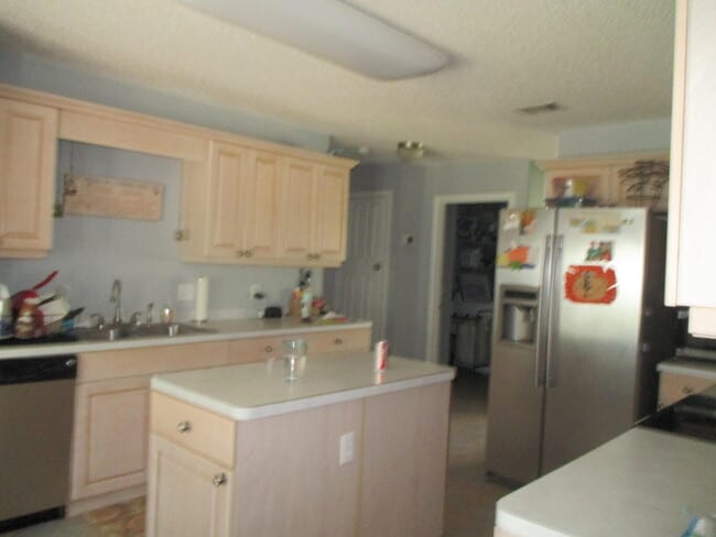 Building Photo - 8130 Country Bay Blvd