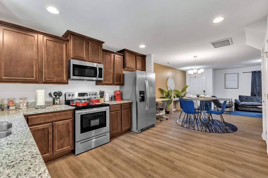 Building Photo - 229 Socket St