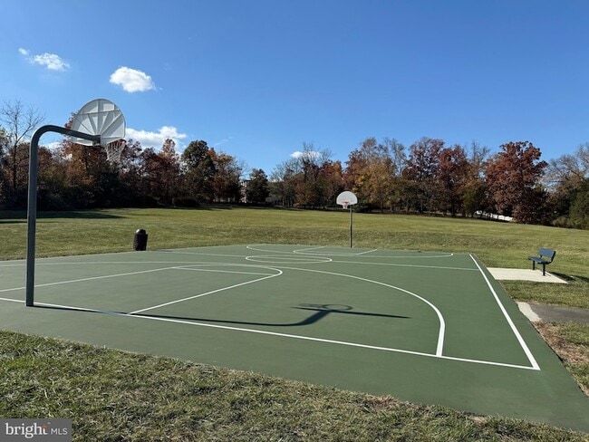 Building Photo - 1542 Kinnaird Terrace NE