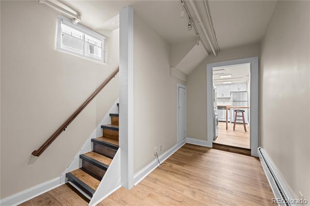 Building Photo - 570 Gilpin St