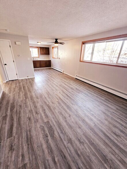 Building Photo - 304 S Dayton Ave