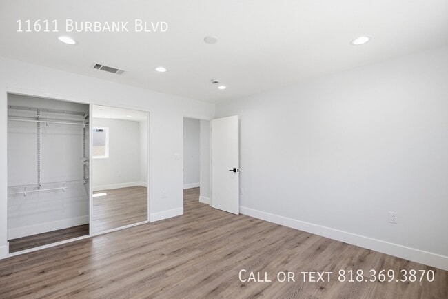 Building Photo - 11611 Burbank Blvd