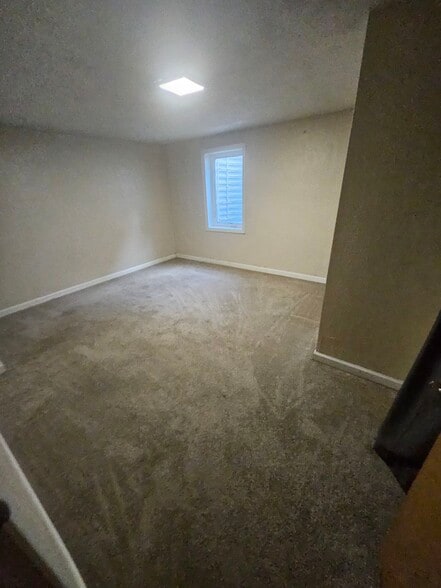 Building Photo - 1236 Mount View Ln