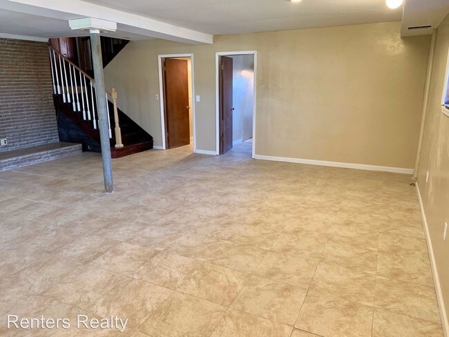 Building Photo - 1206 Woodall Ln NW