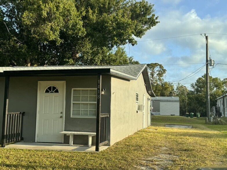 Building Photo - 1418 Woodlawn Ave