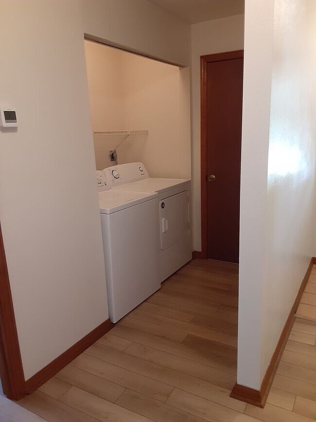 Building Photo - APPLICATION PENDING 4-6-26!