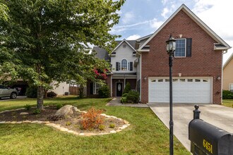 Building Photo - 6451 Ridgewalk Ln