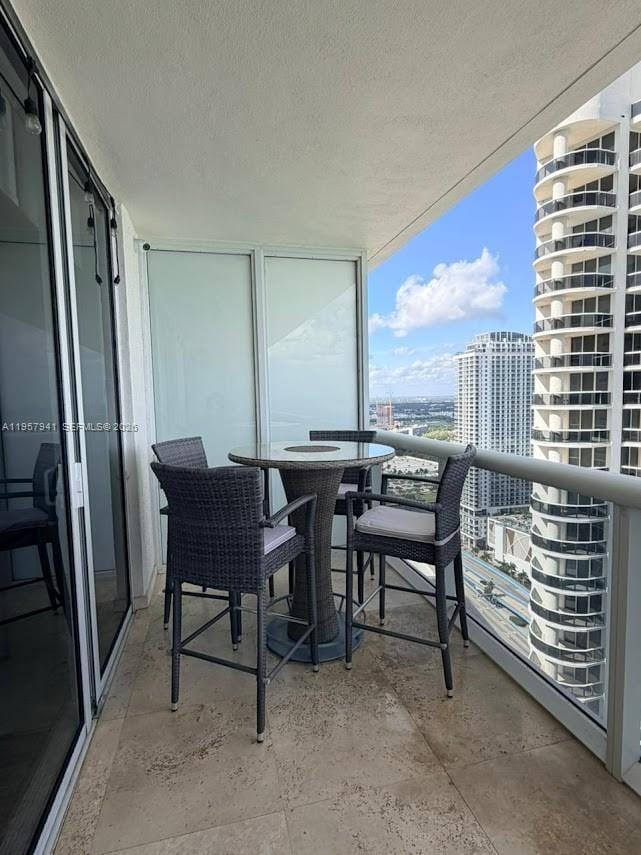 Building Photo - 1830 S Ocean Dr