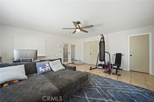 Building Photo - 1505 Canterbury Cir
