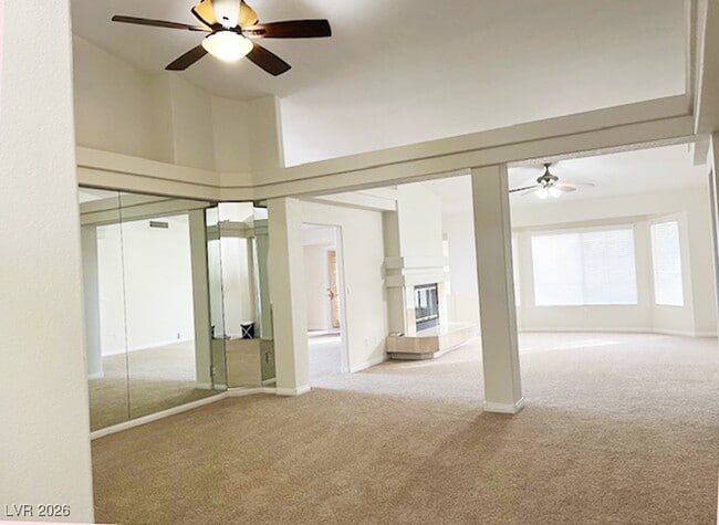 Building Photo - 16 Oak Hollow Ct