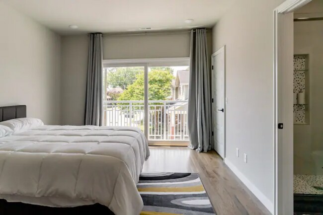 Building Photo - 1505 Jefferson St