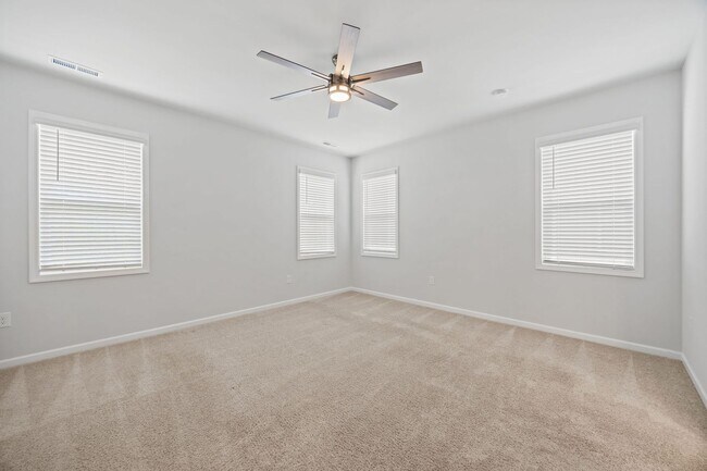 Building Photo - Beautiful, Gorgeous, New Contruction, 5 Bedroom, Garage, Bonus Room, Office, Pet Friendly!