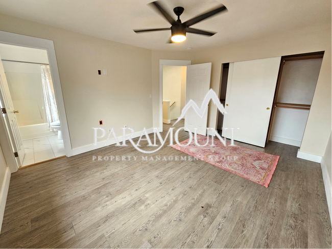 Building Photo - Gorgeous 3 Bedroom in Silverdale!