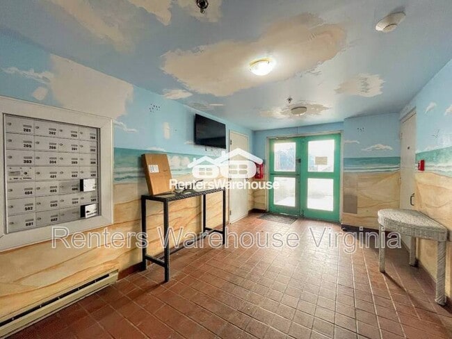 Building Photo - 1222 E Ocean View Ave