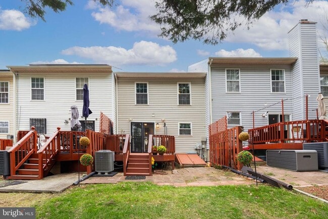 Building Photo - 8813 Ritchboro Rd