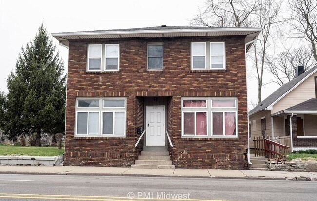Primary Photo - "Charming 2-Bedroom Retreat in Indianapoli...