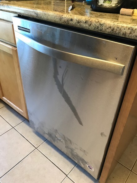 dishwasher - 543 W Mifflin St