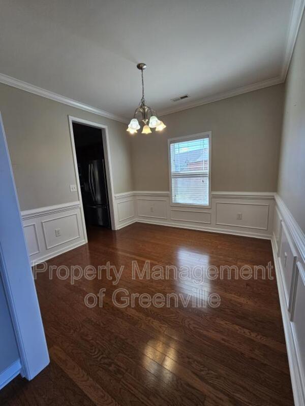 Building Photo - 695 Flintrock Dr