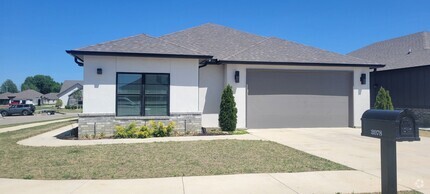 Building Photo - Custom Built Home with Serious Attention t...