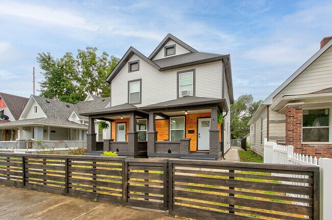 Building Photo - 42 S Holmes Ave