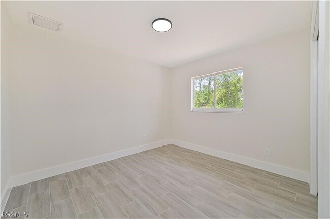 Building Photo - 4735 28th St SW