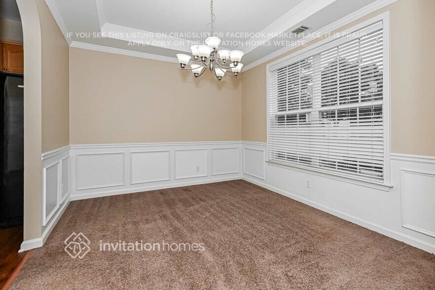Building Photo - 940 Island Bluff Ln