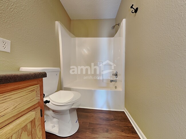 Building Photo - 2624 Santaro Ct