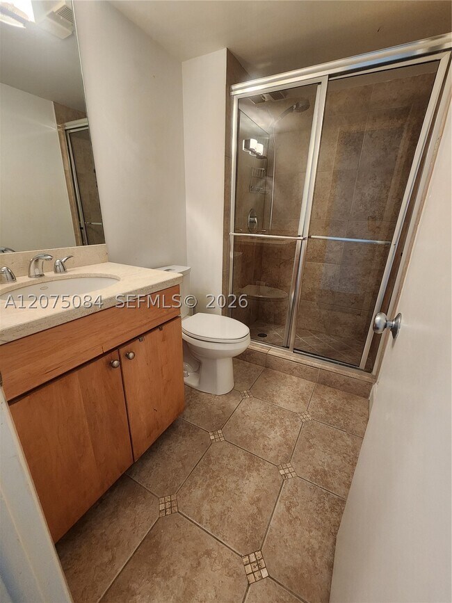 Building Photo - 18151 NE 31st Ct